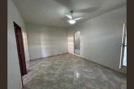 Sala de casa para alugar com 1 quarto, 55m² em Abolição, Rio de Janeiro