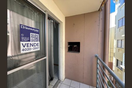Apartamento à venda com 50m², 2 quartos e 1 vaga Apartamento à venda com 50m², 2 quartos e 1 vagaSacada