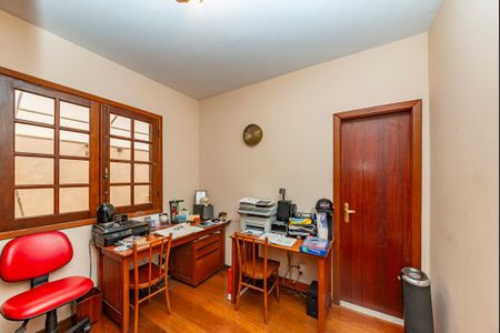 Casa para alugar com 389m², 5 quartos e 2 vagasSuíte 3