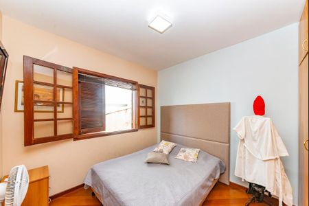 Casa para alugar com 389m², 5 quartos e 2 vagasQuarto 2