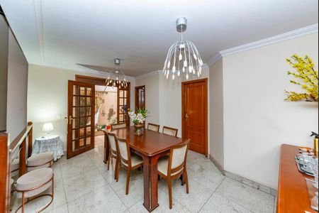 Casa para alugar com 389m², 5 quartos e 2 vagasSala 2