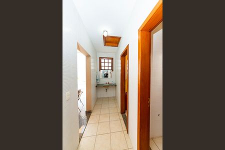 Casa para alugar com 389m², 5 quartos e 2 vagasBanheiro Social 2