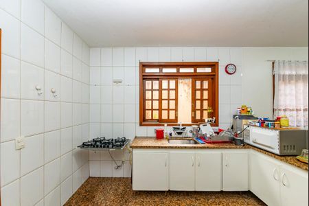 Casa para alugar com 389m², 5 quartos e 2 vagasCozinha