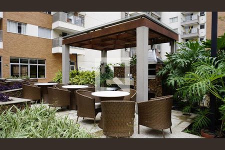 Apartamento para alugar com 66m², 1 quarto e 1 vaga Apartamento para alugar com 66m², 1 quarto e 1 vagaÁrea comum - Churrasqueira