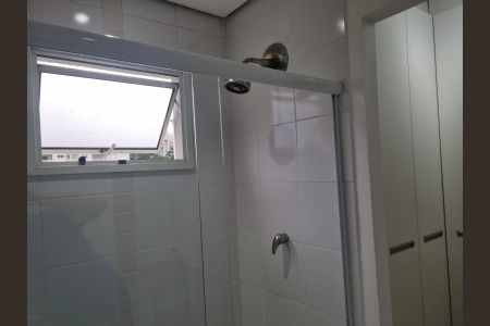 Apartamento à venda com 110m², 2 quartos e 2 vagas Apartamento à venda com 110m², 2 quartos e 2 vagasBanheiro da Suíte