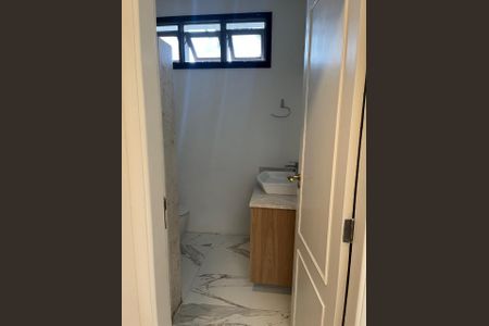 Casa à venda com 210m², 4 quartos e 3 vagas Casa à venda com 210m², 4 quartos e 3 vagasFoto 22