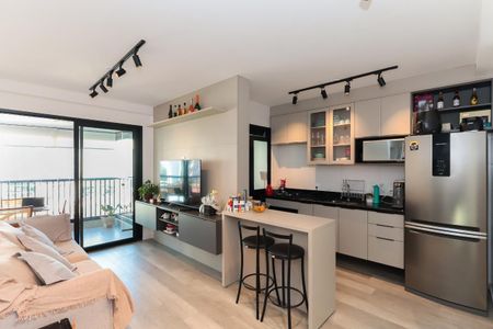 Foto 01 de apartamento à venda com 2 quartos, 73m² em Pinheiros, São Paulo