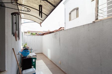 Apartamento à venda com 65m², 3 quartos e 2 vagas Apartamento à venda com 65m², 3 quartos e 2 vagasÁrea Privativa