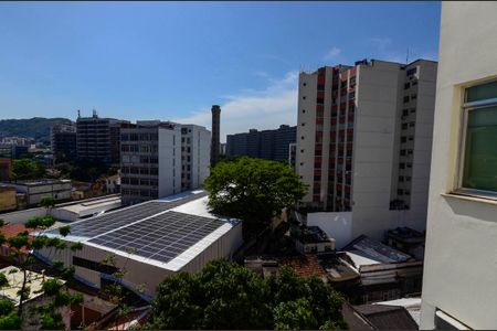 Apartamento à venda com 61m², 2 quartos e 1 vaga Apartamento à venda com 61m², 2 quartos e 1 vagaVista da Sala