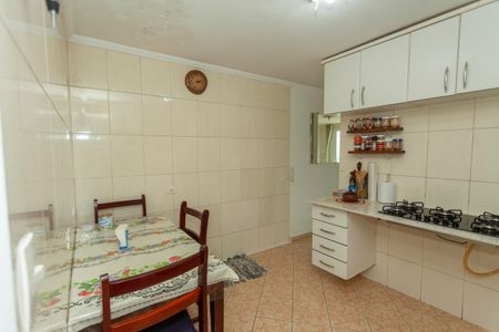 Casa à venda com 160m², 5 quartos e 4 vagasCozinha