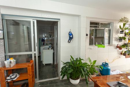 Casa à venda com 160m², 5 quartos e 4 vagasÁrea externa