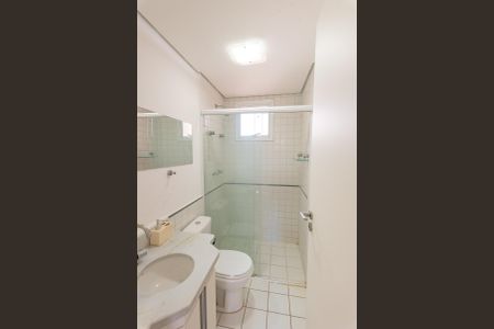 Apartamento para alugar com 76m², 3 quartos e 2 vagas Apartamento para alugar com 76m², 3 quartos e 2 vagasBanheiro da Suíte