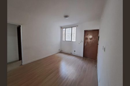 Sala de apartamento à venda com 2 quartos, 60m² em Quitaúna, Osasco