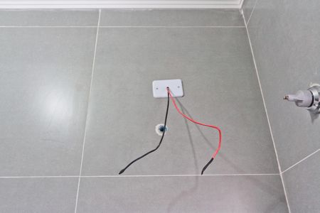 Casa à venda com 130m², 2 quartos e 2 vagas Casa à venda com 130m², 2 quartos e 2 vagasBanheiro Social