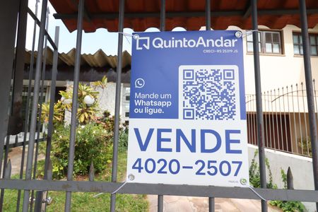 Casa à venda com 370m², 4 quartos e 2 vagasPlaca