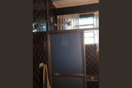 Casa à venda com 3 quartos, 260m² em Jardim Maria Estela, São Paulo