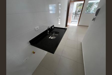 Studio à venda com 28m², 2 quartos e 1 vaga Studio à venda com 28m², 2 quartos e 1 vagaCozinha e Área de Serviço