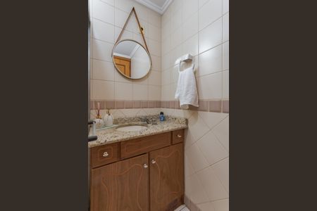 Apartamento à venda com 68m², 2 quartos e 1 vaga Apartamento à venda com 68m², 2 quartos e 1 vagaBanheiro