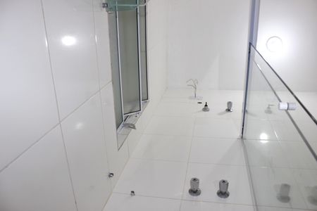 Apartamento para alugar com 39m², 1 quarto e sem vagaBanheiro