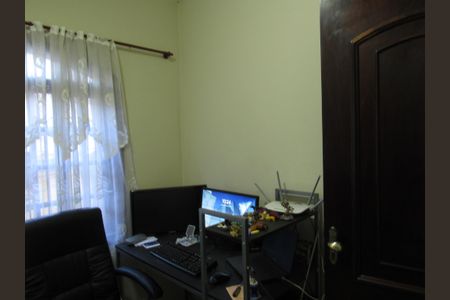 Casa para alugar com 300m², 3 quartos e 2 vagasEscritório