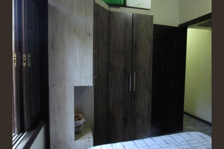 Casa para alugar com 300m², 3 quartos e 2 vagasQuarto