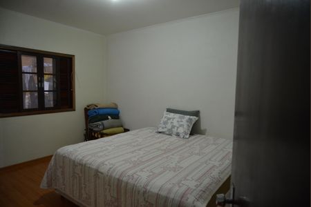 Casa à venda com 323m², 3 quartos e 4 vagasSuíte