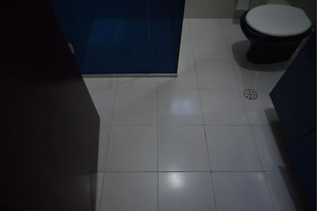 Casa à venda com 323m², 3 quartos e 4 vagasBanheiro Social