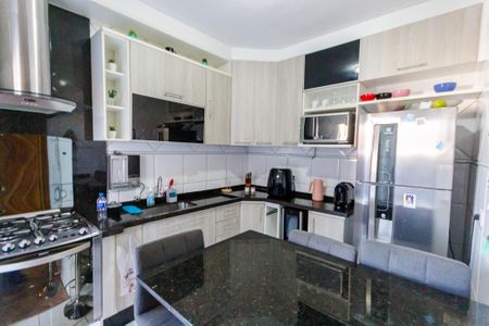 Apartamento para alugar com 56m², 2 quartos e 1 vaga Apartamento para alugar com 56m², 2 quartos e 1 vagaCozinha