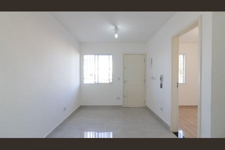 Sala/Cozinha de apartamento para alugar com 3 quartos, 50m² em Vila Guilhermina, São Paulo