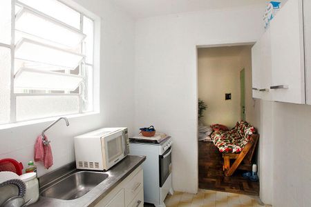 Cozinha de apartamento para alugar com 1 quarto, 44m² em Jardim Botânico, Porto Alegre