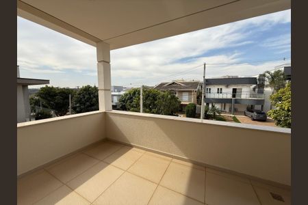 Casa à venda com 273m², 4 quartos e 4 vagas