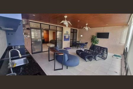 Apartamento à venda com 212m², 3 quartos e 3 vagas