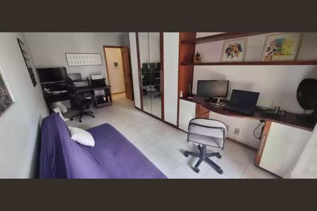 Apartamento à venda com 212m², 3 quartos e 3 vagas