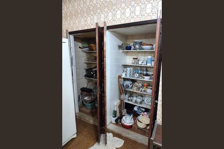 Casa à venda com 190m², 4 quartos e 2 vagas
