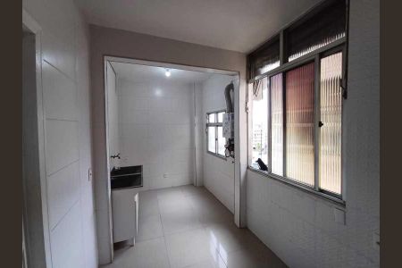 Apartamento à venda com 68m², 2 quartos e sem vaga