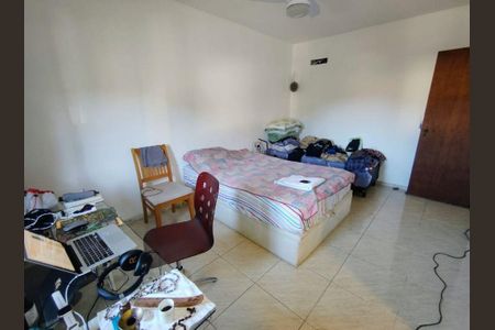 Casa à venda com 4 quartos, 263m² em Itaipu, Niterói
