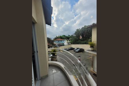 Casa à venda com 75m², 2 quartos e 2 vagas