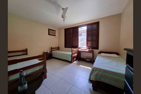 Casa à venda com 3 quartos, 340m² em Itacoatiara, Niterói