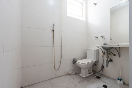 Casa à venda com 200m², 4 quartos e 2 vagas Casa à venda com 200m², 4 quartos e 2 vagasLavabo