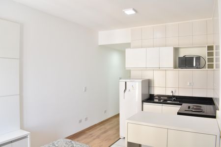 Studio de kitnet/studio para alugar com 1 quarto, 27m² em Centro, Curitiba