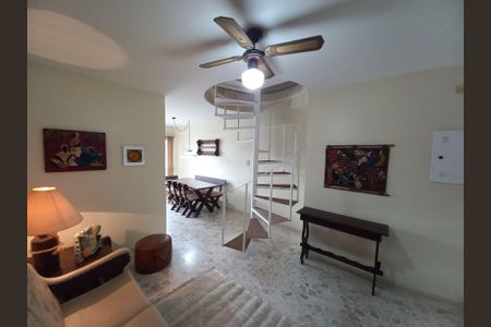 Sala de apartamento para alugar com 1 quarto, 60m² em Centro, São Vicente