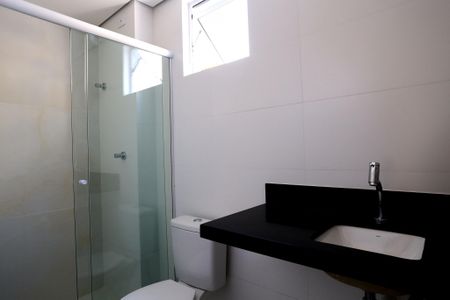 Apartamento à venda com 96m², 3 quartos e 2 vagas Apartamento à venda com 96m², 3 quartos e 2 vagasBanheiro da Suíte