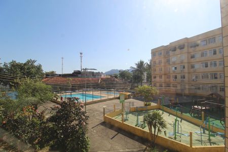 Sala - Vista de apartamento à venda com 2 quartos, 80m² em Taquara, Rio de Janeiro