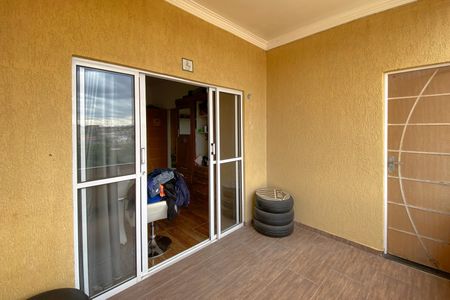 Casa à venda com 420m², 4 quartos e 6 vagasVaranda do Quarto 3