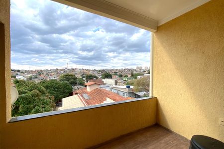 Casa à venda com 420m², 4 quartos e 6 vagasVaranda do Quarto 3