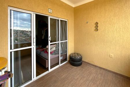 Casa à venda com 420m², 4 quartos e 6 vagasVaranda da Suite 1