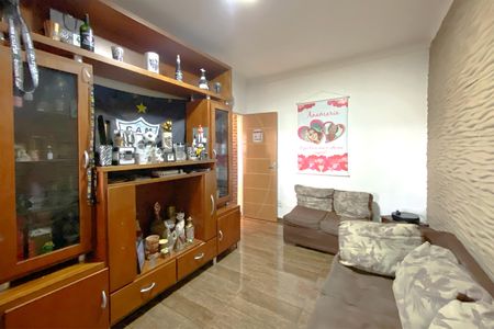 Casa à venda com 420m², 4 quartos e 6 vagasSuite 2