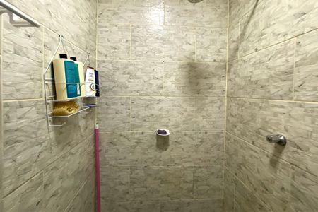 Casa à venda com 420m², 4 quartos e 6 vagasBanheiro