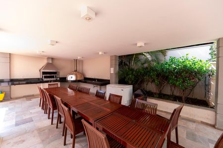 Apartamento para alugar com 62m², 2 quartos e 1 vaga Apartamento para alugar com 62m², 2 quartos e 1 vagaÁrea comum - Churrasqueira