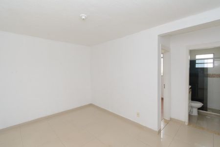 Sala de apartamento para alugar com 2 quartos, 46m² em Diamante, Contagem